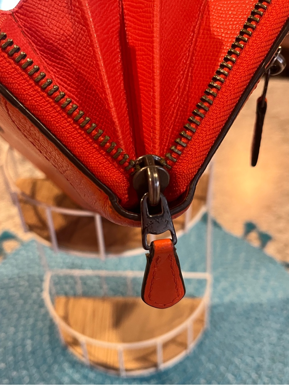 Coach Zip Around Long Wallet Miami Red - Picture 12 of 14